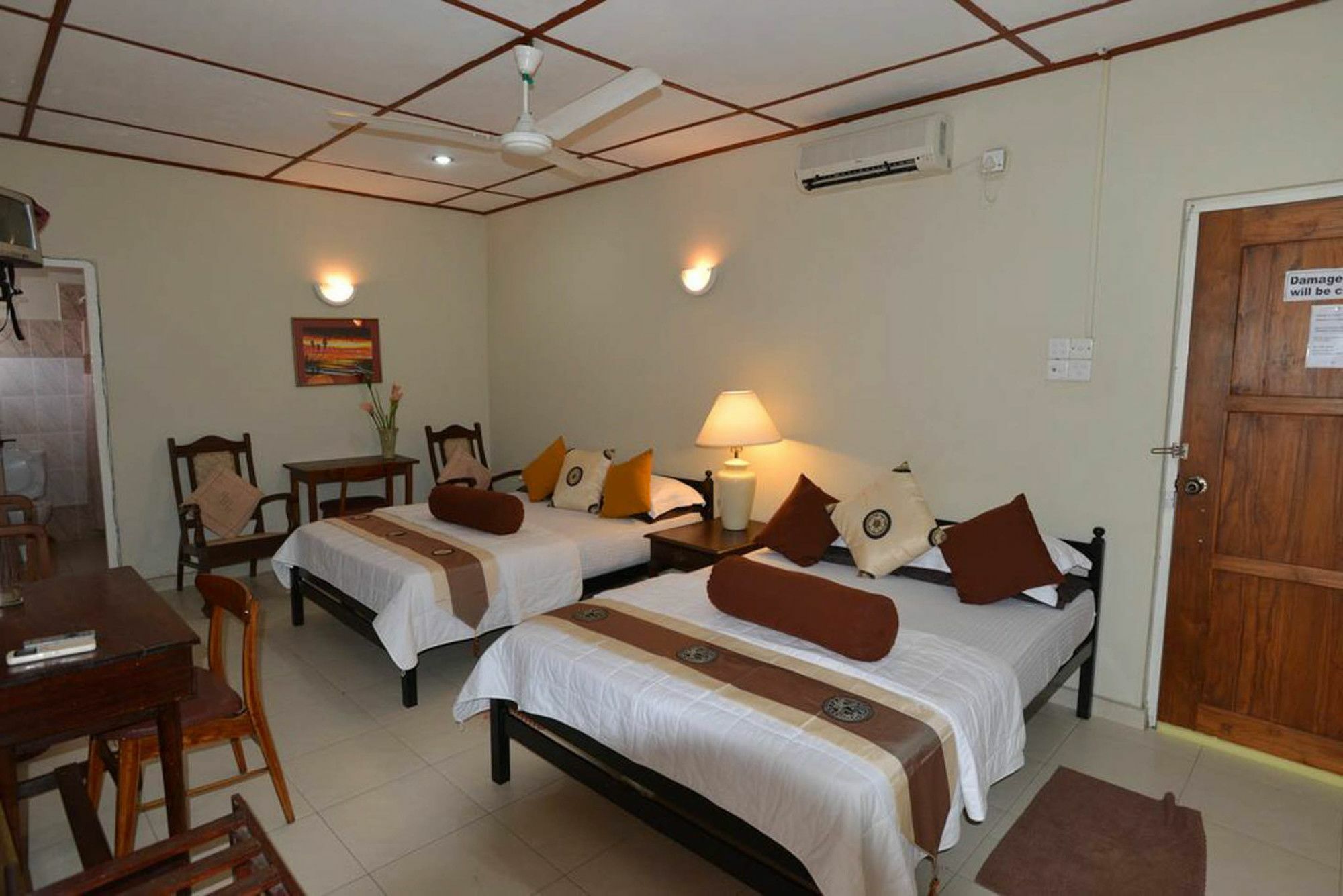 Ranveli Beach Resort Dehiwala-Mount Lavinia Exterior photo