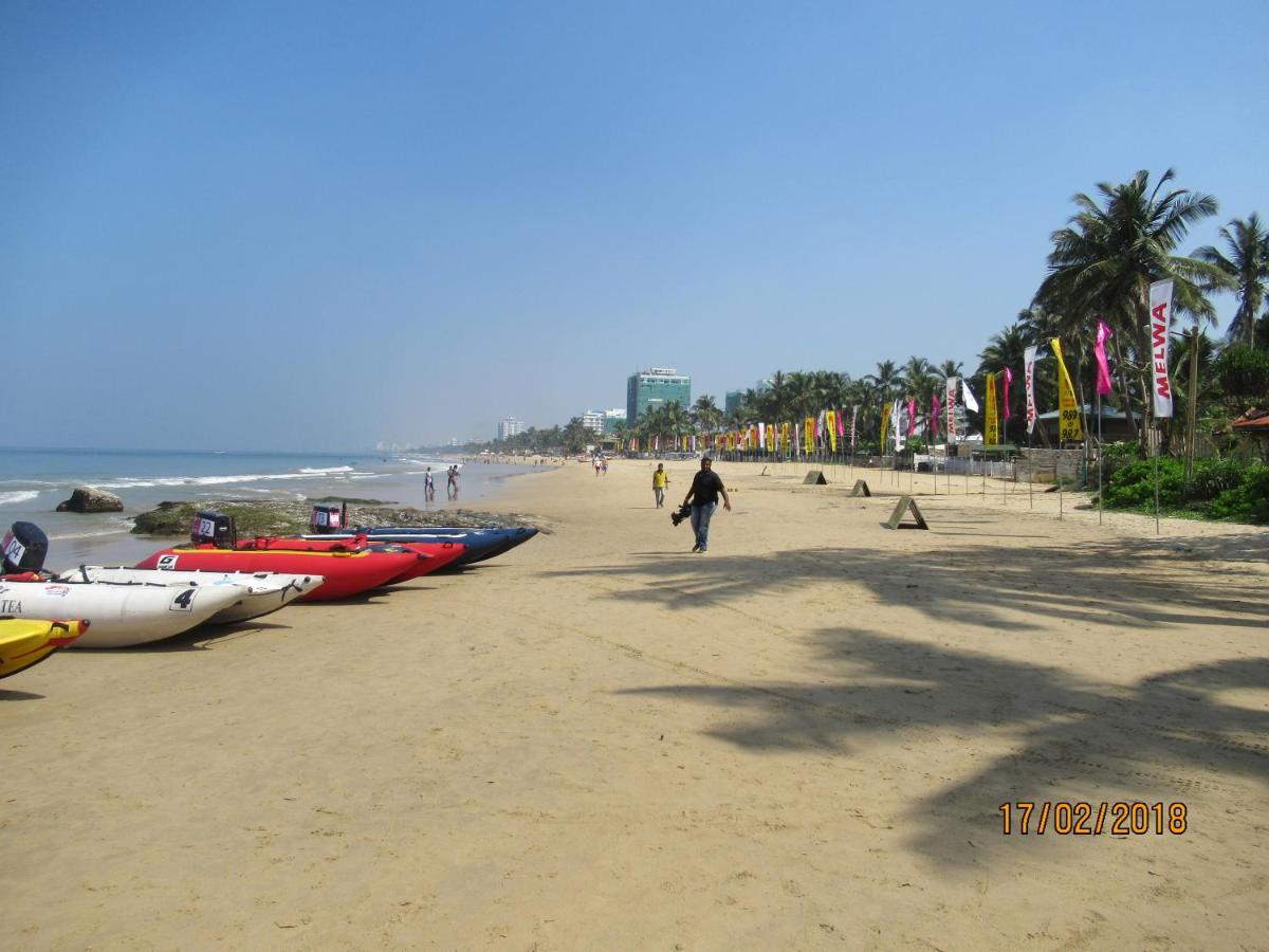 Ranveli Beach Resort Dehiwala-Mount Lavinia Exterior photo